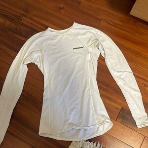 Women’s xs Patagonia swim shirt